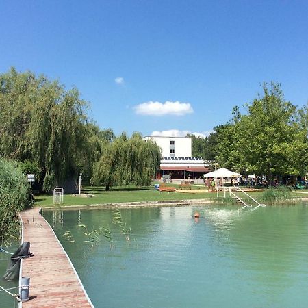 Hotel Uni Balatonfüred Kültér fotó